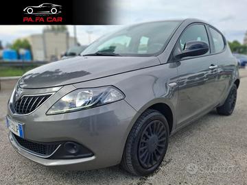 LANCIA Ypsilon 1.0 FireFly 5p.S&S Hybrid Silver
