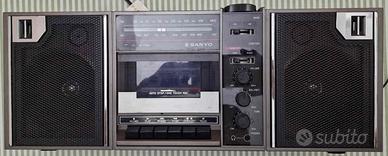 stereo radio cassette Sanyo mod. M9707 F  vintage