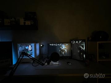 computer anche con tastiera, mouse, schermo ecc