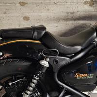 sella royal enfield super meteor 650