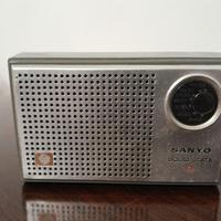 radio vintage Sanyo Solid State 8