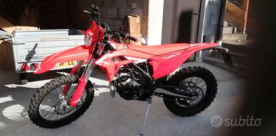 MOTO BETA XTRAINER 300