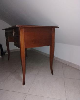 Scrivania arte povera in legno