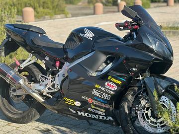 Honda cbr 600 anno 2005