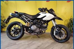 DUCATI Hypermotard 796