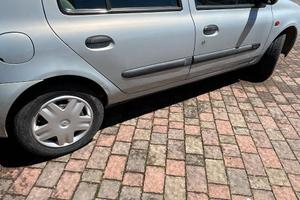 Renault Clio buono stato