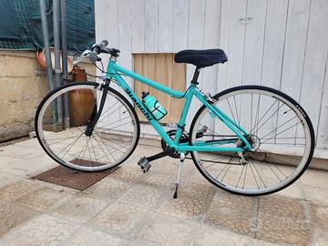 Bicicletta Bianchi T-Road
