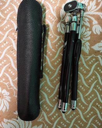 treppiede per macchina fotografica 