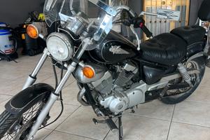 Yamaha XV 250