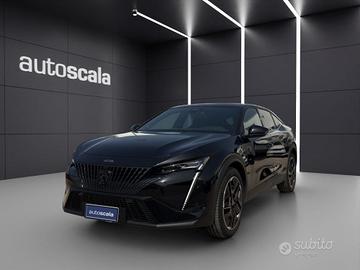 Peugeot 408 Hybrid 136 e-DCS6 GT