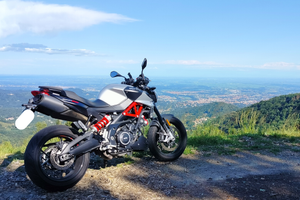 Aprilia Shiver 900
