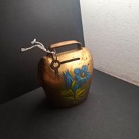 Salvadanaio vintage a forma di campana