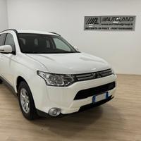 Mitsubishi Outlander 2.2 DI-D 4WD Intense