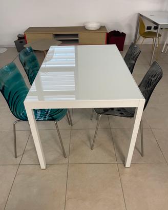 Tavolo allungabile