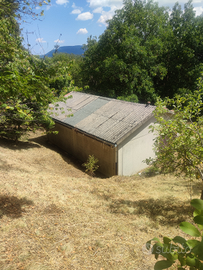 Capannone prefabbricato mmq 70 con terreno mmq600