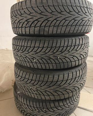 pneumatici da neve 185/60 R15