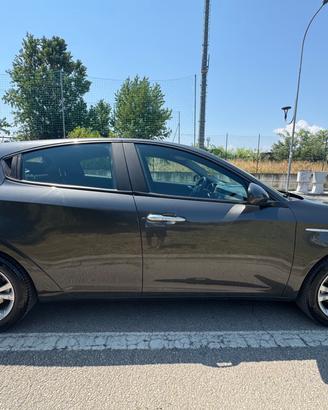 Giulietta 1.6 diesel 105 X neopatentati telefono l