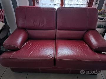 DIVANI VERA PELLE