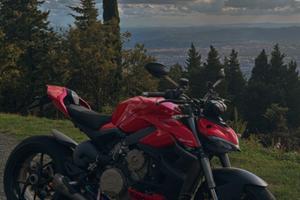 Ducati Streetfighter V4 – 2024