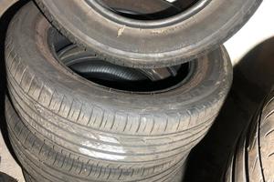  215/60 R16 Gomme usate Bridgestone