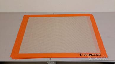 Tappetini silicone vari nuovi n. 16