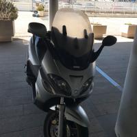 Piaggio x9
