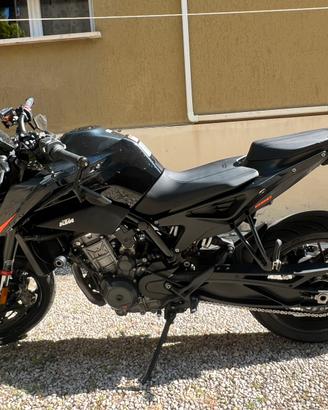 Ktm 890 duke A2