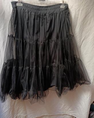 gonna in tulle