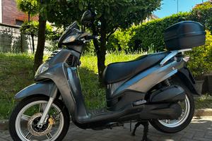 Scooter sym hd 200 del 2010