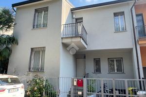 PORZIONE DI BIFAMILIARE A NOVATE MILANESE