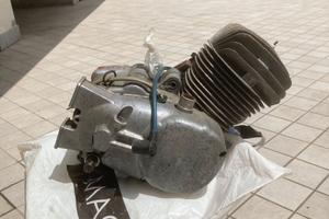 Motore Jawa (100)