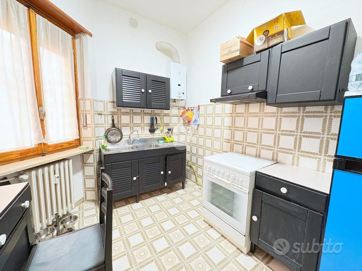 Apartment in San Francesco al Campo, Torino - Vista 4