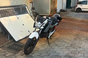 Honda cb125f