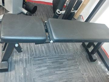 panca Technogym rigenerata 