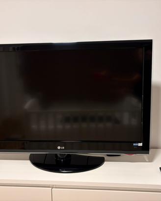 TV LG 42” LED Full HD + Telecomando originale