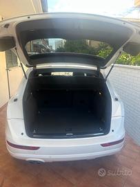 AUDI Q5 1ª serie - 2011