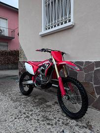 CRF 450 R TARGATO