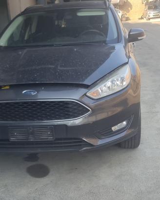 Ricambi Ford focus sw mk3 2017 cofano paraurti ant