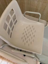 Sedia da bagno per disabili