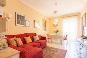 4 LOCALI A TORRE PELLICE