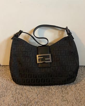 Fendi borsa nera zucchino