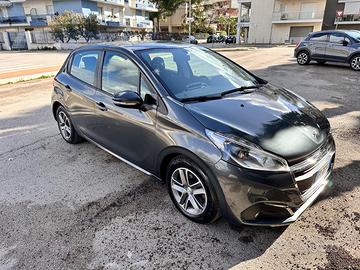 PEUGEOT 208 BlueHDi 75cv Allure
