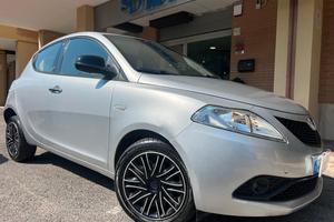 Lancia Ypsilon 5 Porte Ypsilon 1.0 firefly hybrid