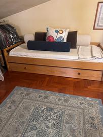 Letto doppio con materasso e reti