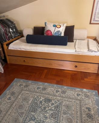 Letto doppio con materasso e reti