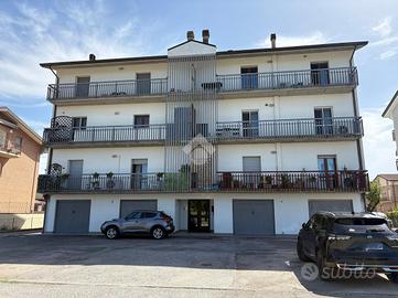 2 LOCALI A BASTIA UMBRA
