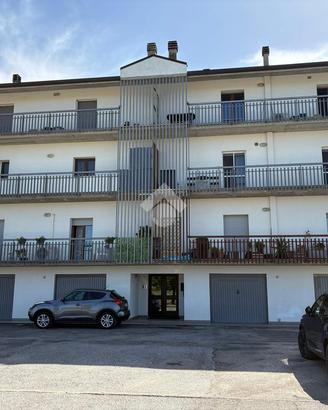 2 LOCALI A BASTIA UMBRA