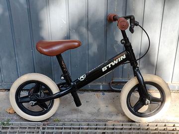 Bicicletta senza pedali Btwin per bambini – 30 €