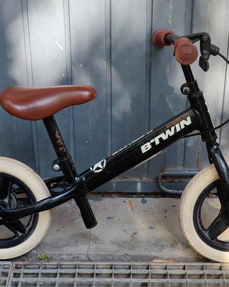 Bicicletta senza pedali Btwin per bambini – 30 €