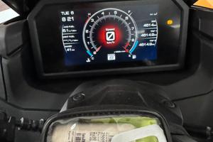 T Max 560 tech Max Full optional